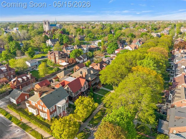140 Longfellow Street, Detroit, MI 48202