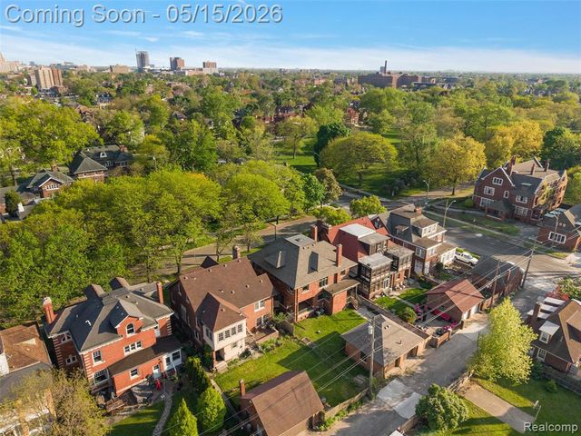 140 Longfellow Street, Detroit, MI 48202