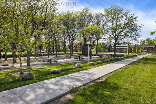 140 Longfellow Street, Detroit, MI 48202