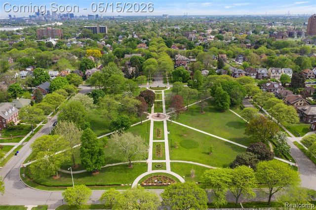 140 Longfellow Street, Detroit, MI 48202