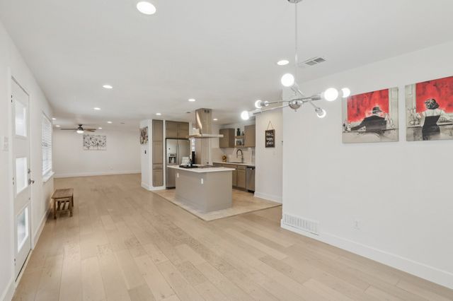 6257 Fenway Street, Dallas, TX 75217