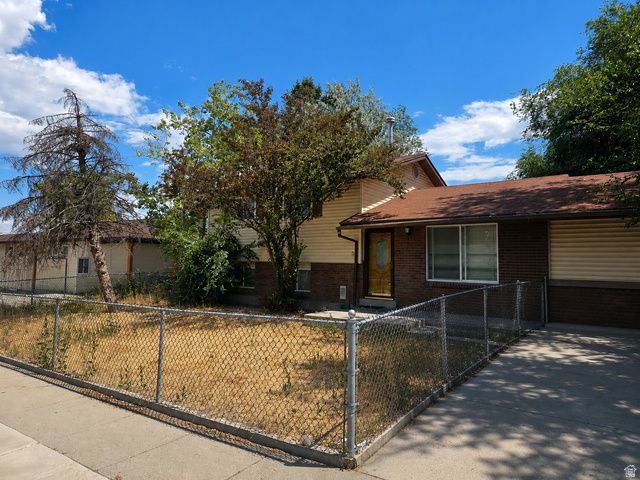 4605 S TROJAN DR, West Valley City, UT 84120
