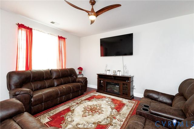 11556 Claimont Mill Dr, Chester, VA 23831