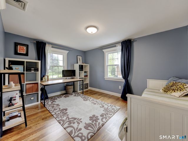 111 Woodfield Crossing, Glastonbury, CT 06033