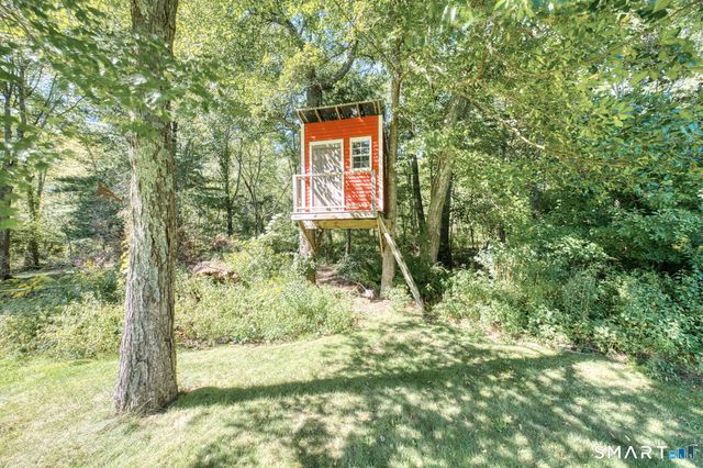 111 Woodfield Crossing, Glastonbury, CT 06033