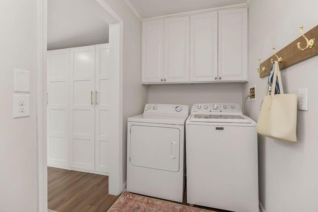 2613 W 76th Street, Prairie Village, KS 66208