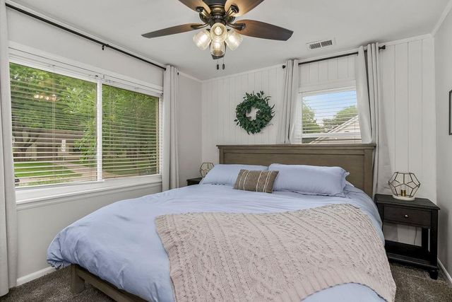2613 W 76th Street, Prairie Village, KS 66208