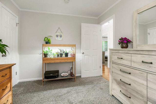 2613 W 76th Street, Prairie Village, KS 66208