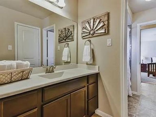 143 Deerfield Meadow Drive, Conroe, TX 77384