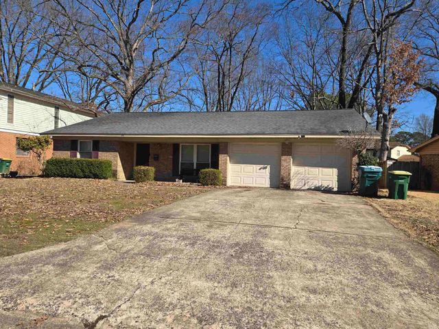 35 Bradford Drive, Little Rock, AR 72227