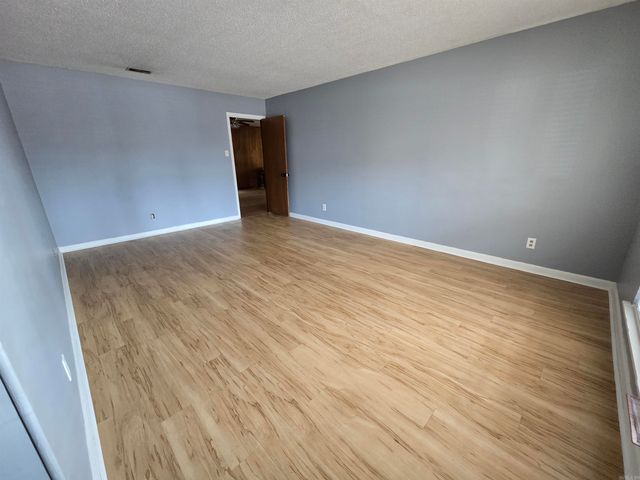 35 Bradford Drive, Little Rock, AR 72227