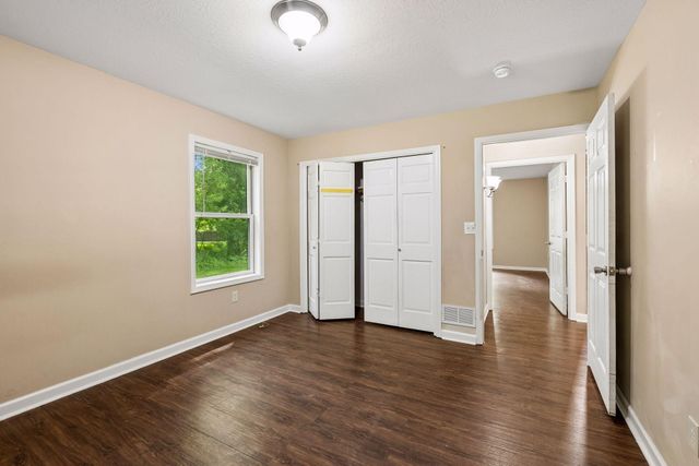 9934 Maple Avenue, Bloomington, MN 55431