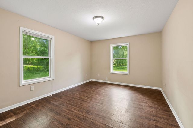 9934 Maple Avenue, Bloomington, MN 55431