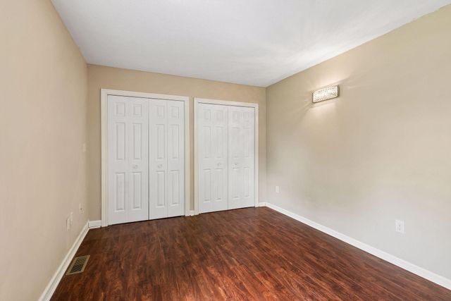 9934 Maple Avenue, Bloomington, MN 55431