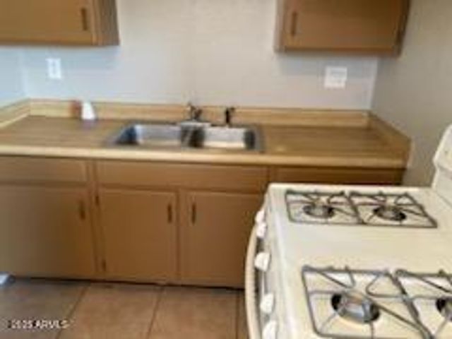 104 N CASA GRANDE Avenue, Casa Grande, AZ 85122