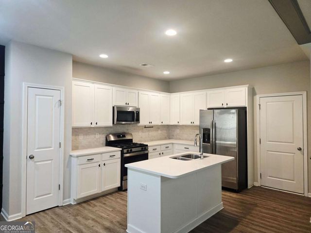 213 N Fortune Way, Dallas, GA 30157