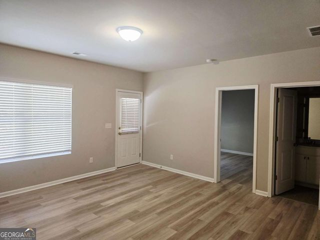 213 N Fortune Way, Dallas, GA 30157