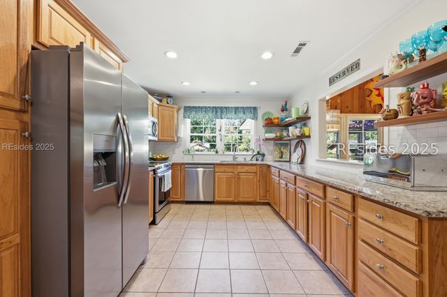 2641 Bees Creek Rd, Ridgeland, SC 29936