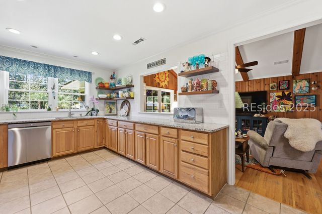 2641 Bees Creek Rd, Ridgeland, SC 29936