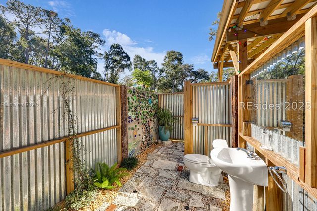 2641 Bees Creek Rd, Ridgeland, SC 29936