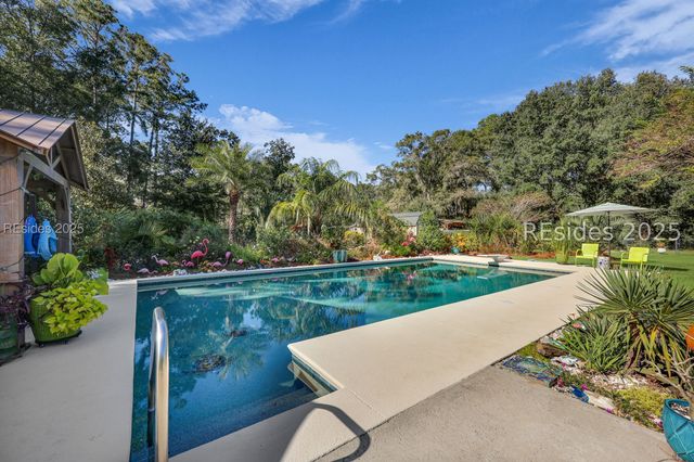 2641 Bees Creek Rd, Ridgeland, SC 29936