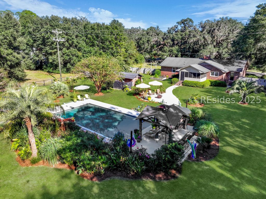 2641 Bees Creek Rd, Ridgeland, SC 29936