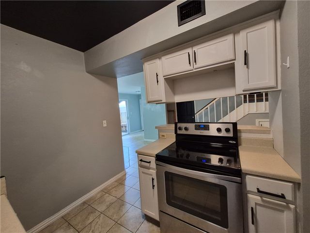 6235 Hidden, Corpus Christi, TX 78412