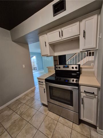 6235 Hidden, Corpus Christi, TX 78412