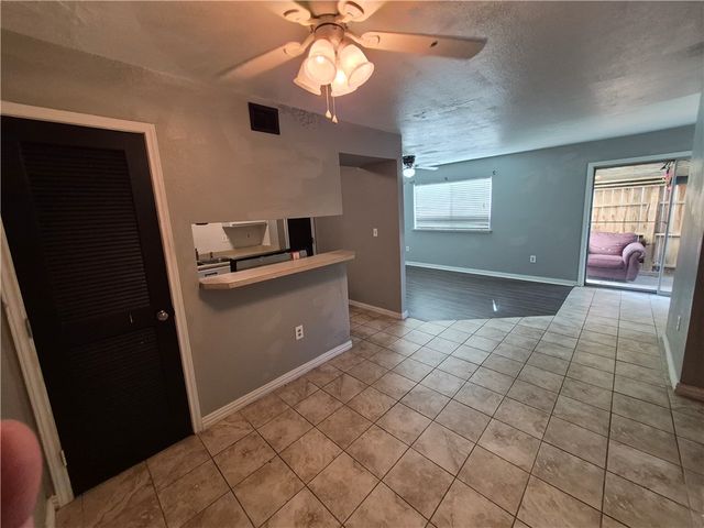 6235 Hidden, Corpus Christi, TX 78412