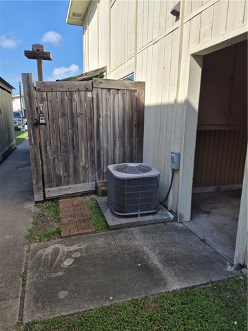 6235 Hidden, Corpus Christi, TX 78412