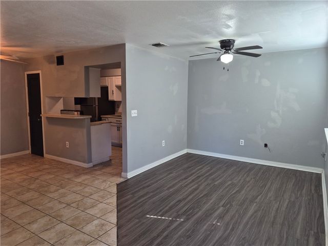 6235 Hidden, Corpus Christi, TX 78412