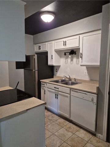 6235 Hidden, Corpus Christi, TX 78412