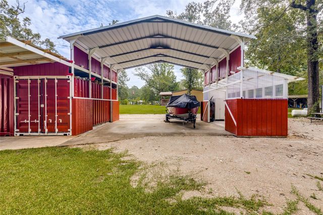 25688 Black Street, Splendora, TX 77372
