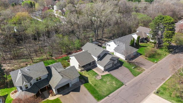 2655 N Barclay Street, Maplewood, MN 55109