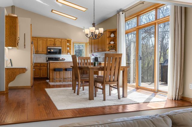 2655 N Barclay Street, Maplewood, MN 55109