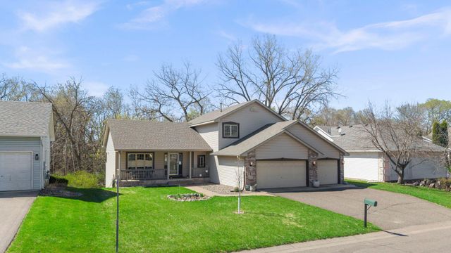 2655 N Barclay Street, Maplewood, MN 55109