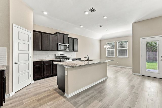4109 Harvest Glen Drive, Denton, TX 76208