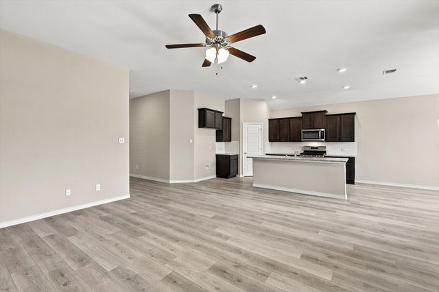 4109 Harvest Glen Drive, Denton, TX 76208