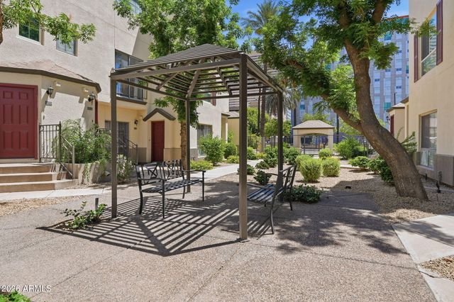 100 E FILLMORE Street 216, Phoenix, AZ 85004