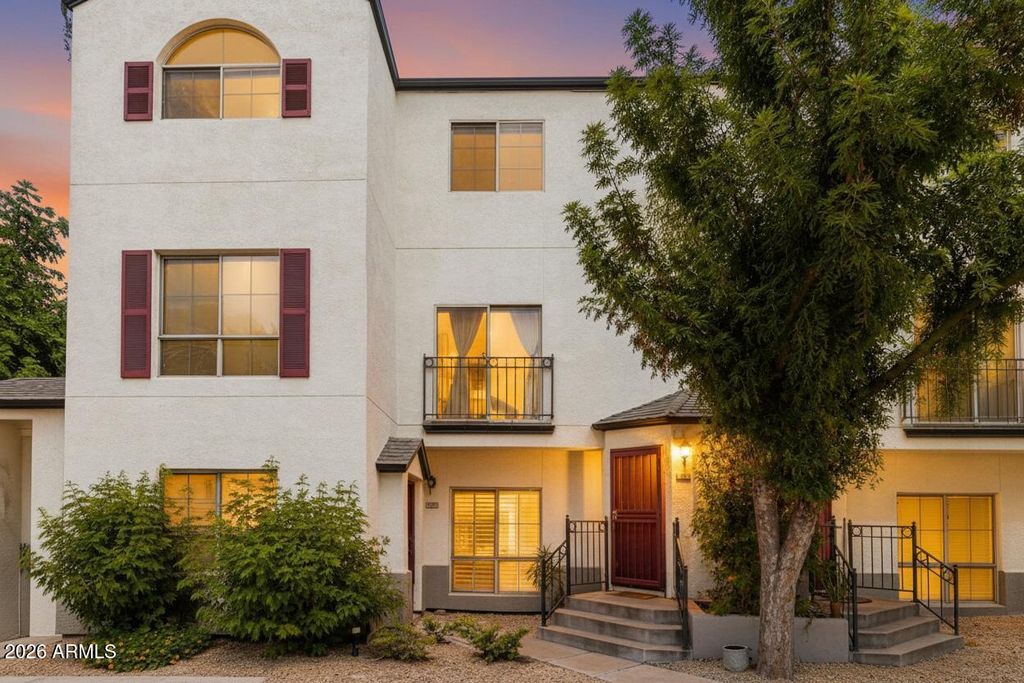 100 E FILLMORE Street 216, Phoenix, AZ 85004