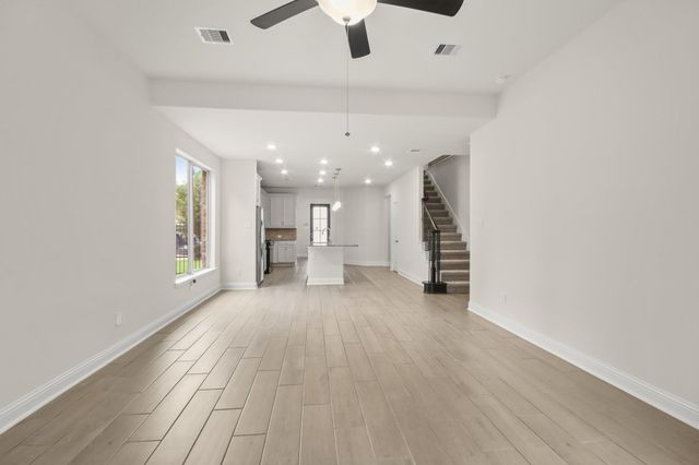 15 Heirloom Garden Place, The Woodlands, TX 77354