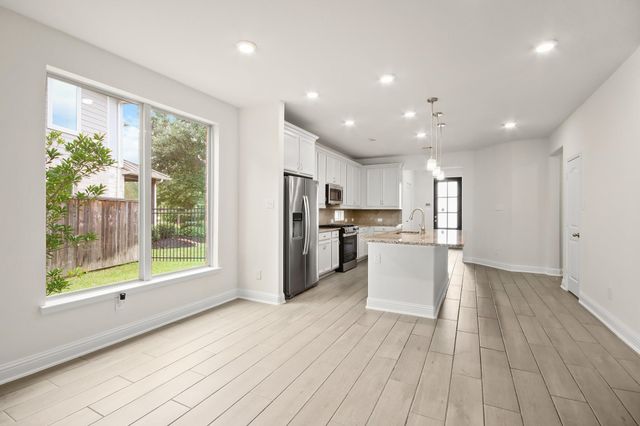 15 Heirloom Garden Place, The Woodlands, TX 77354
