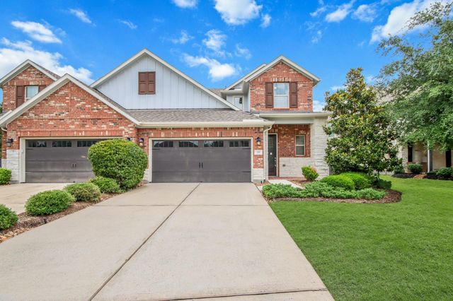 15 Heirloom Garden Place, The Woodlands, TX 77354