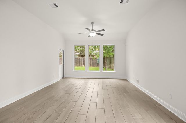 15 Heirloom Garden Place, The Woodlands, TX 77354