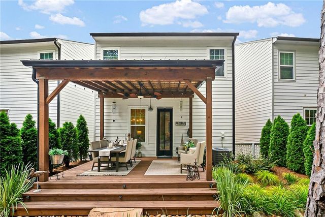 437 Bishop Lane, Woodstock, GA 30188