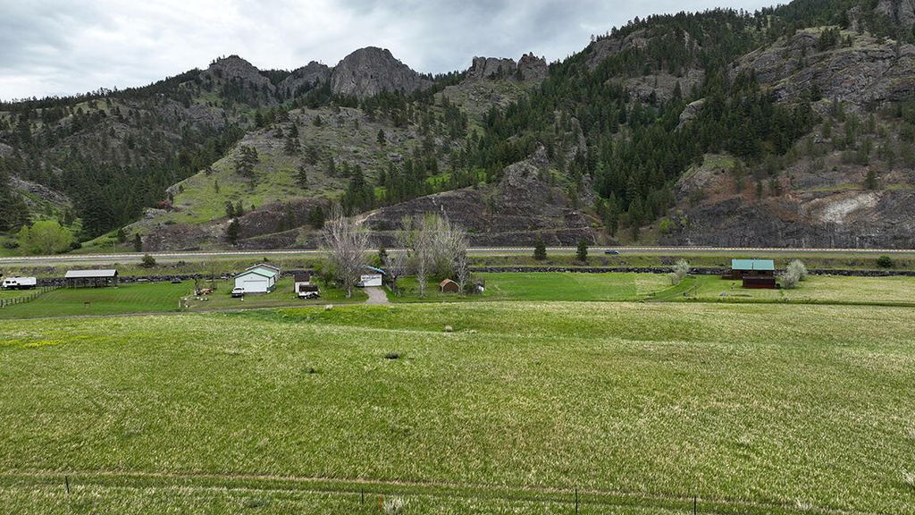 50 Missouri Overlook DR, Cascade, MT 59421 photo 6