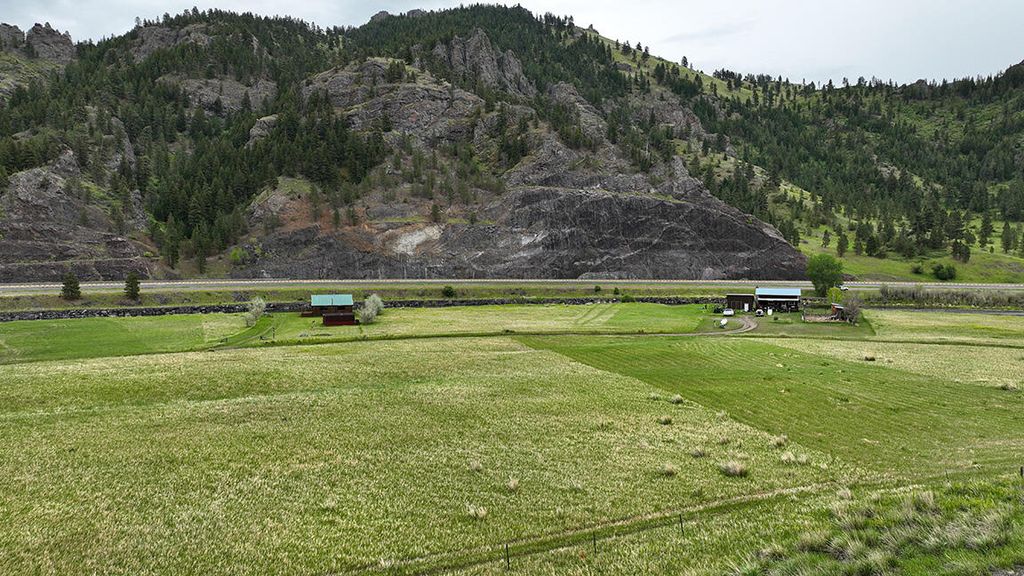 50 Missouri Overlook DR, Cascade, MT 59421 photo 7
