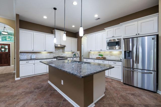3573 Falcon Way, Conroe, TX 77304