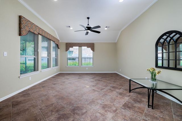3573 Falcon Way, Conroe, TX 77304