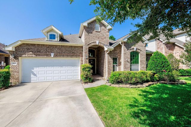 3573 Falcon Way, Conroe, TX 77304